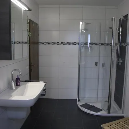 Apartment Ferienwohnung Angela *