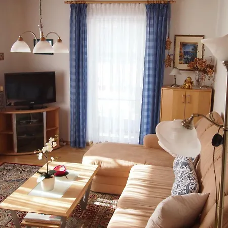Ferienwohnung Angela Apartment *